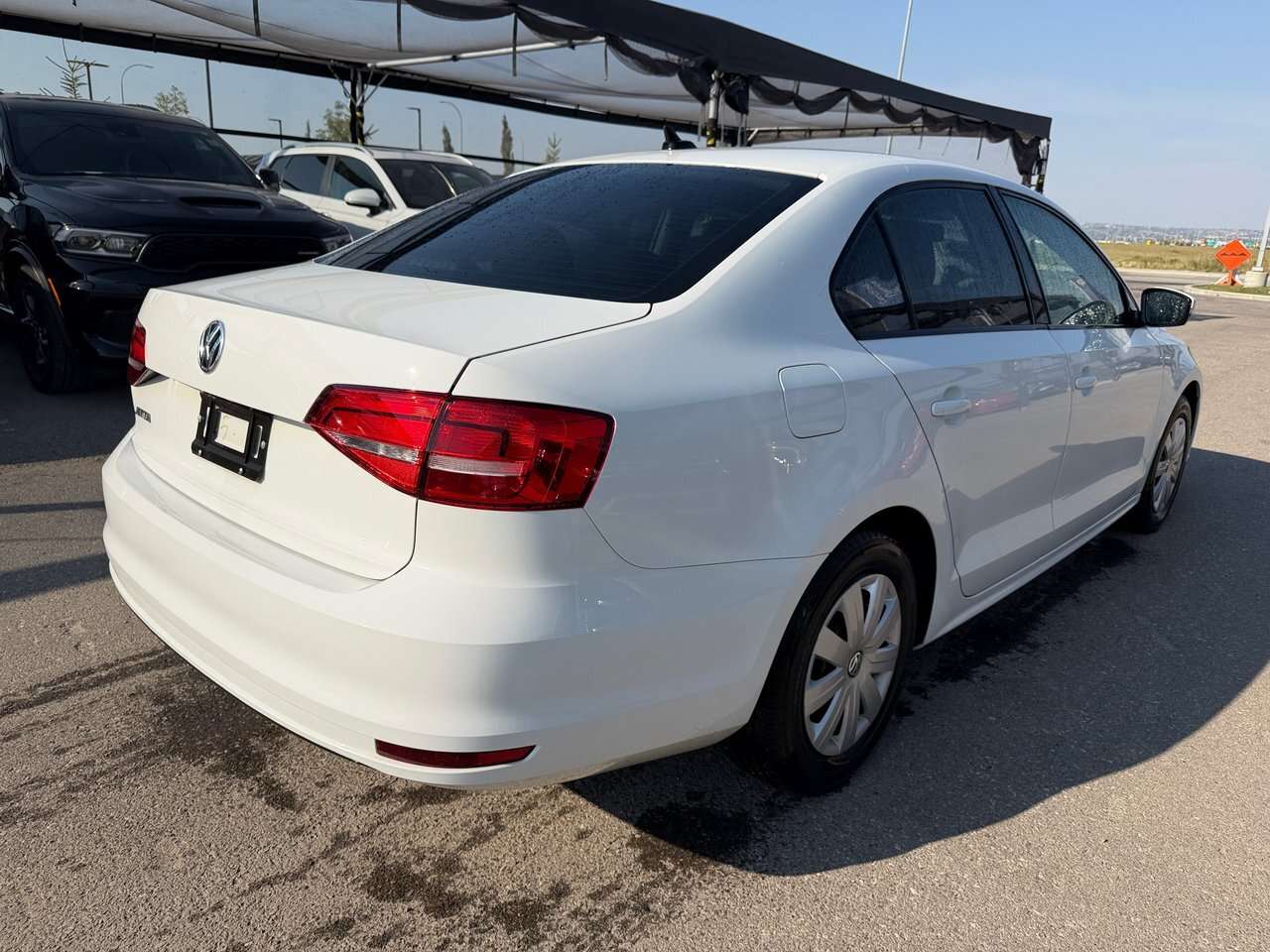 2015 Volkswagen Jetta Trendline plus 2.0 6sp w/Tip ONE OWNER! NO ACCIDEN — снимка 1