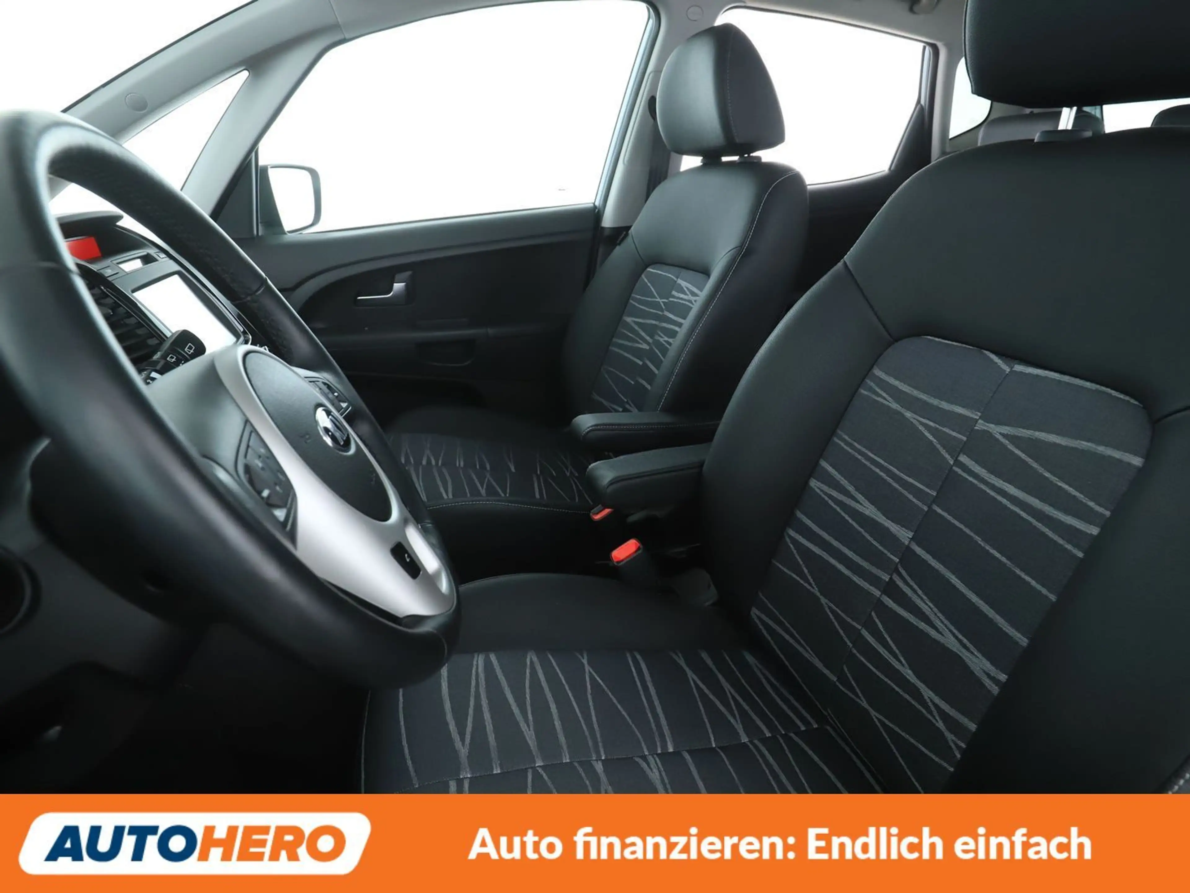 Kia Venga 1.6 Platinum Edition Aut.*NAV*TEMPO*CAM*PDC*SHZ* — photo 10
