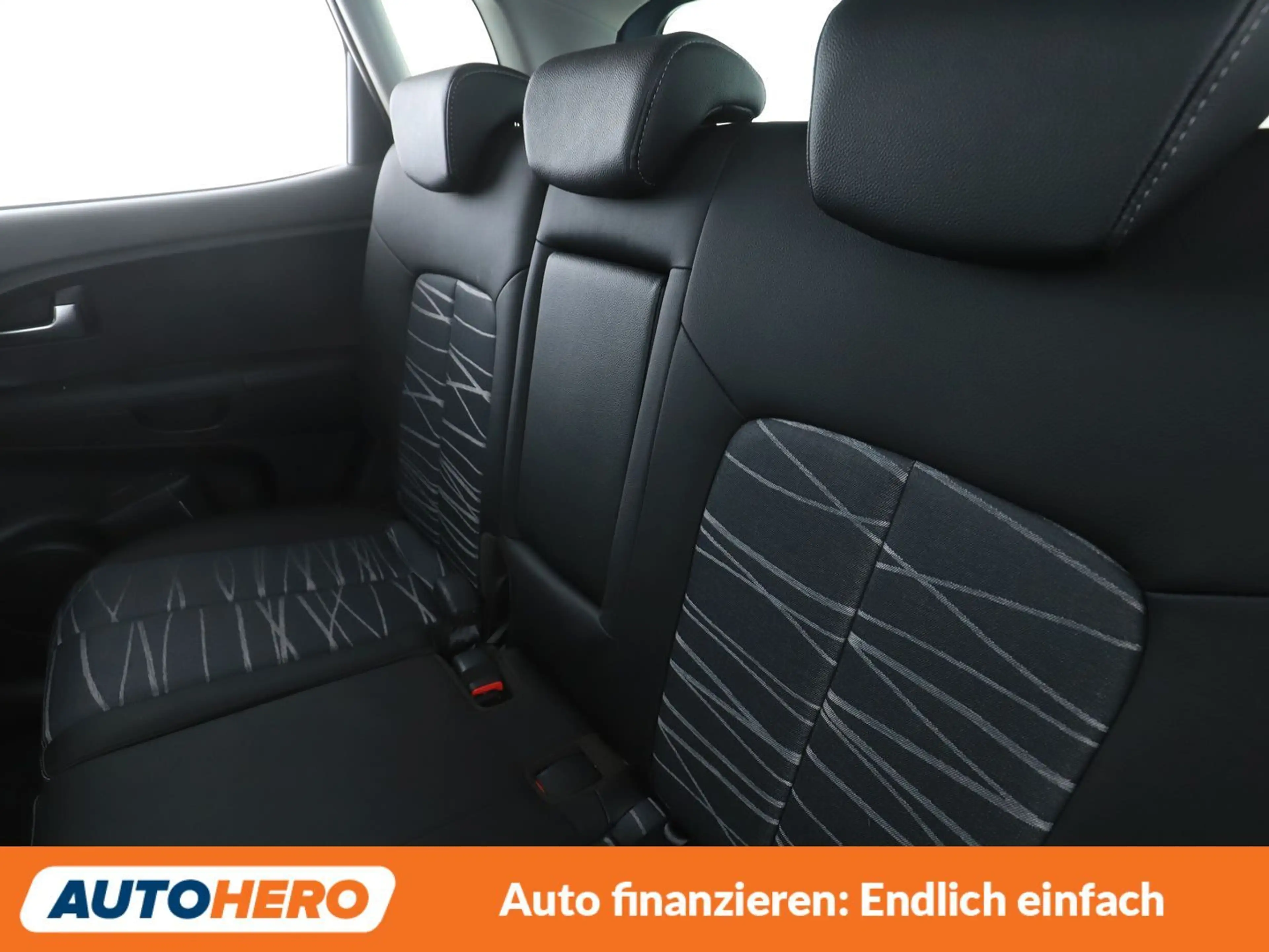 Kia Venga 1.6 Platinum Edition Aut.*NAV*TEMPO*CAM*PDC*SHZ* — photo 14