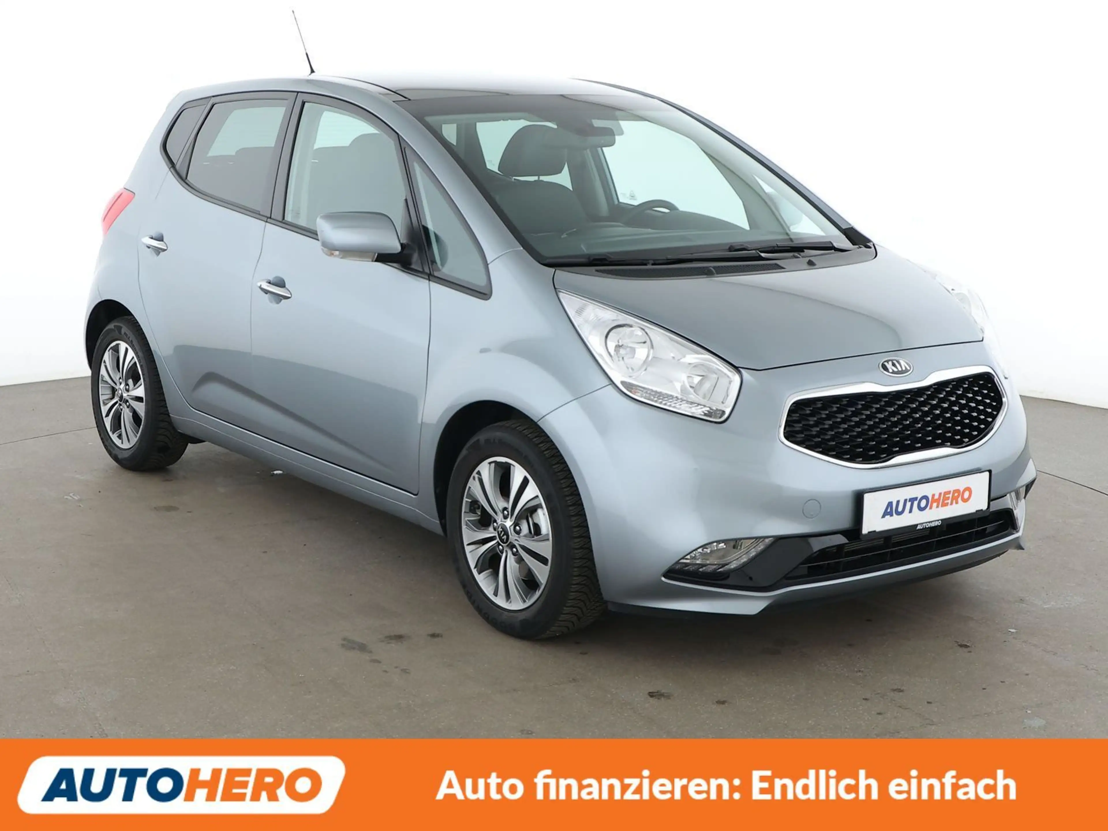 Kia Venga 1.6 Platinum Edition Aut.*NAV*TEMPO*CAM*PDC*SHZ* — photo 8