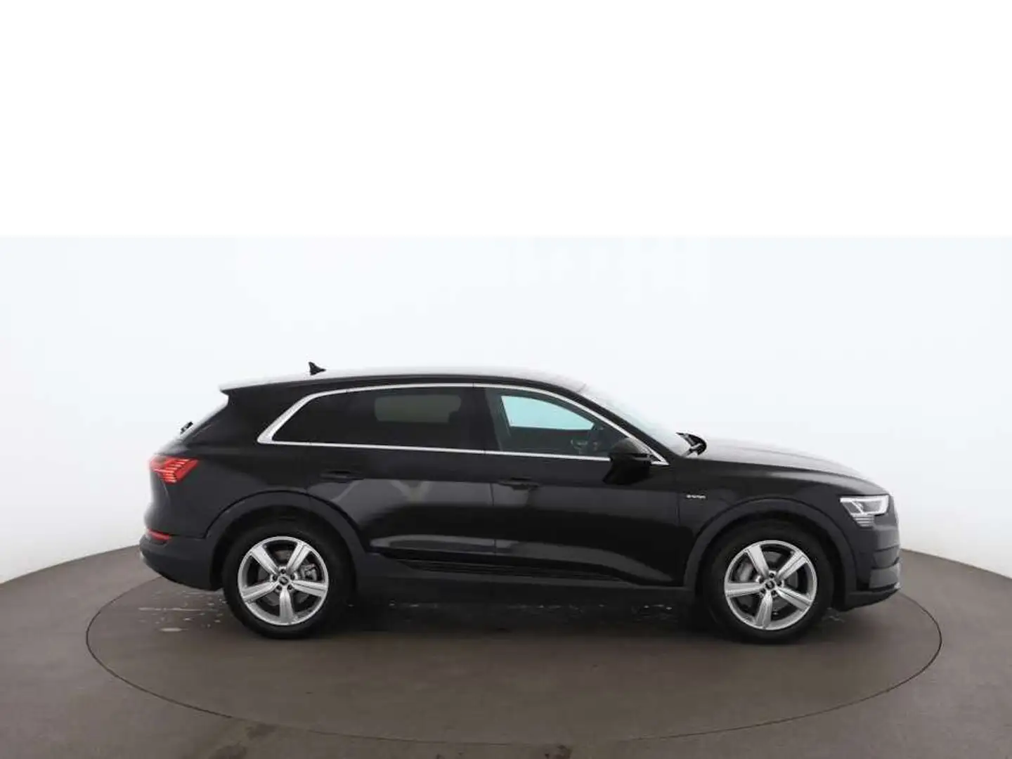 Audi e-tron 50 quattro 71kWh Aut LED LUFT AHK LEDER Schwarz - 2