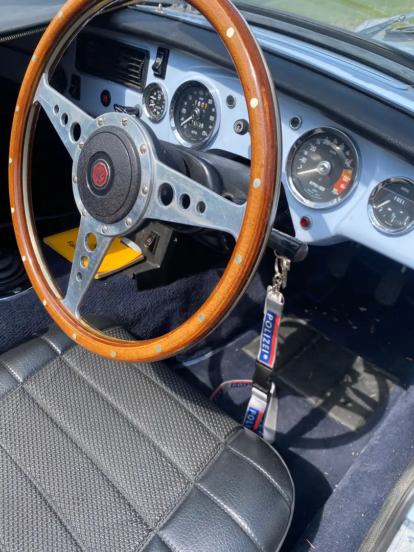 MG MGB Cabrio Blau - 2
