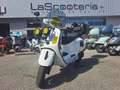 Vespa GTS 300 Blanc - thumbnail 1