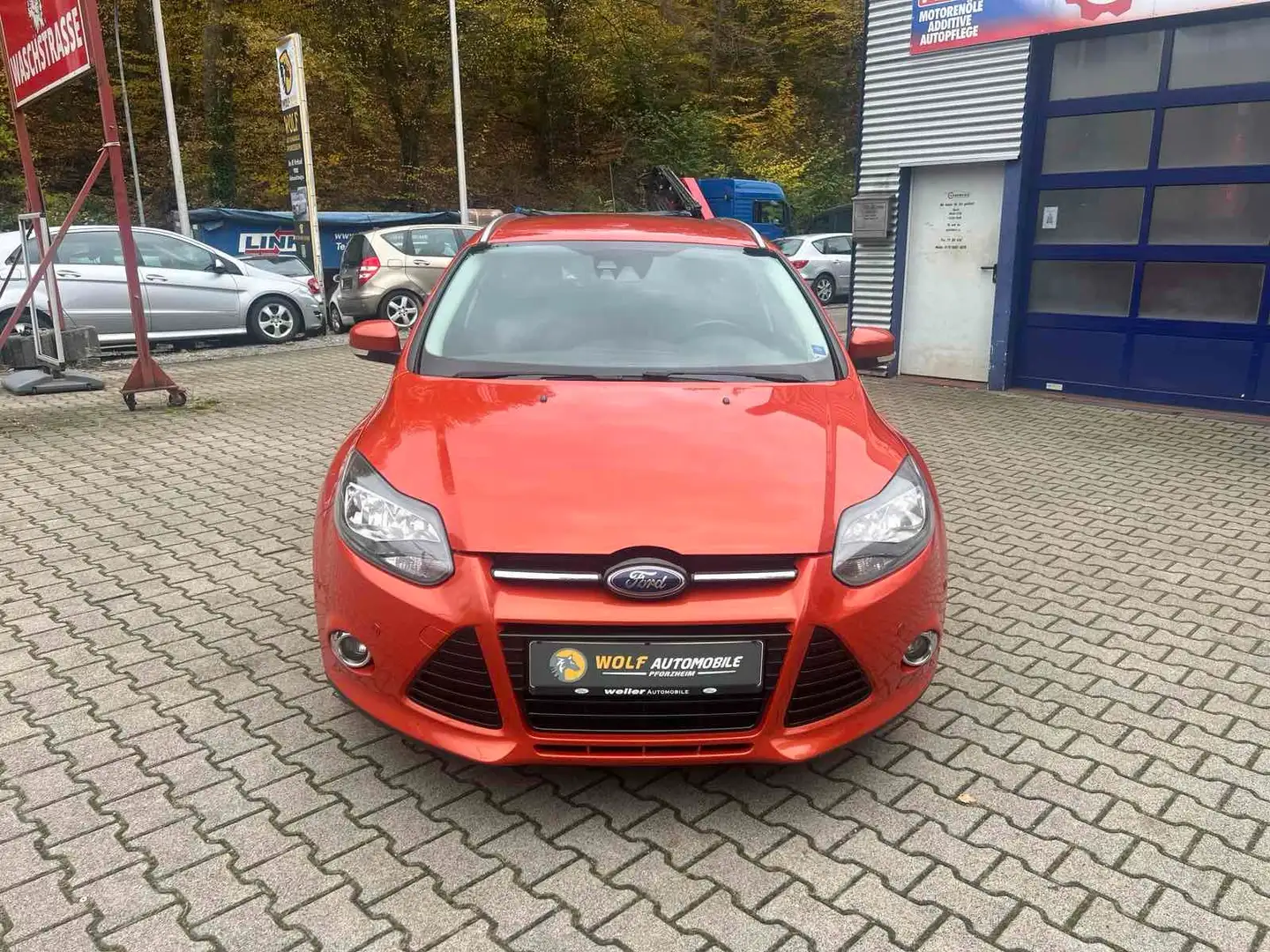 Ford Focus Titanium Navi 2 Hand Klima Preis inkl Neu Tüv Orange - 2