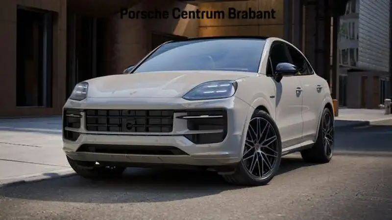 PORSCHE Cayenne Coupe