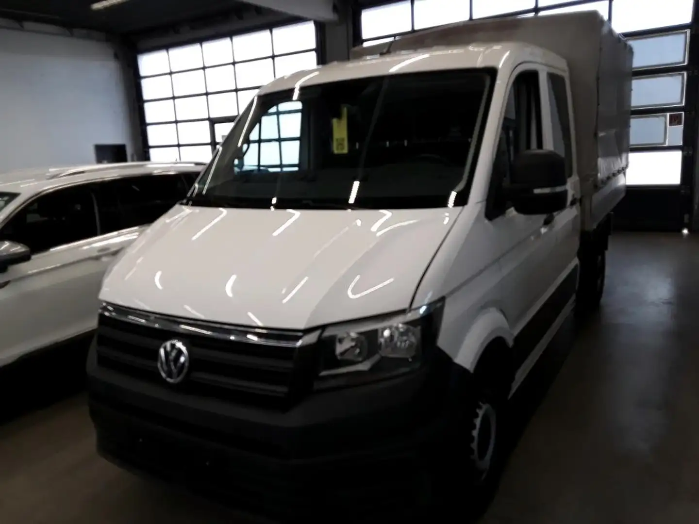 Volkswagen Crafter 35  DoKa Pritsche+Plane L3 AHK2,8t*Klima Білий - 2