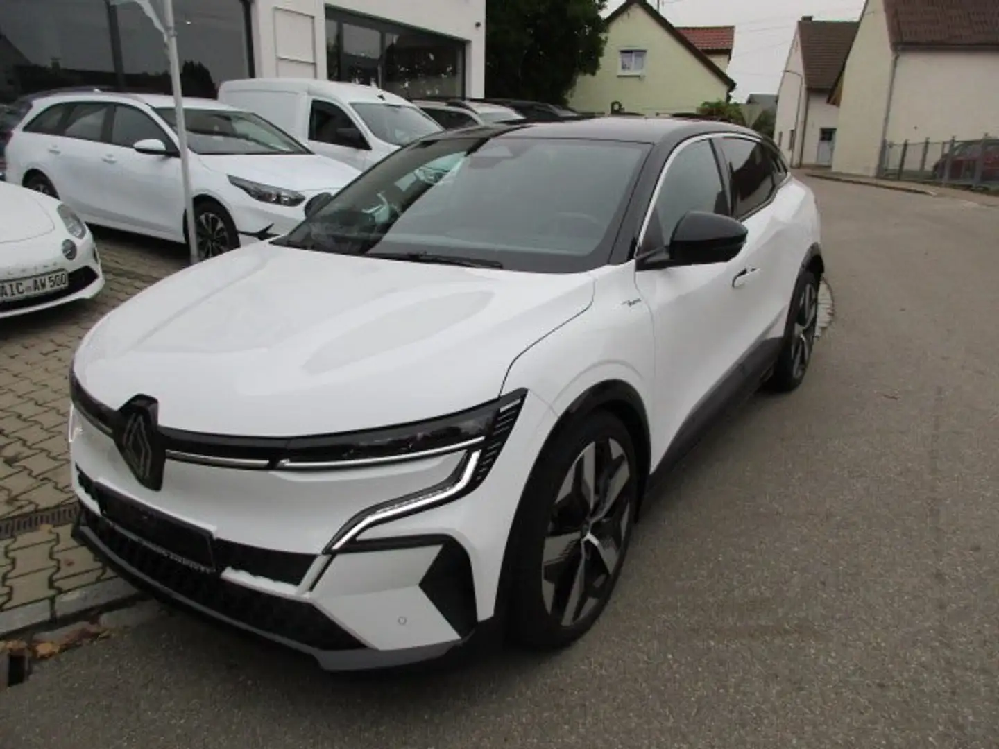 Renault Megane Techno E-Tech EV 60 HP 220 Navi Kamera Sitzh Top ! Weiß - 2