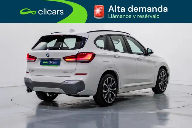 BMW X1 view 5