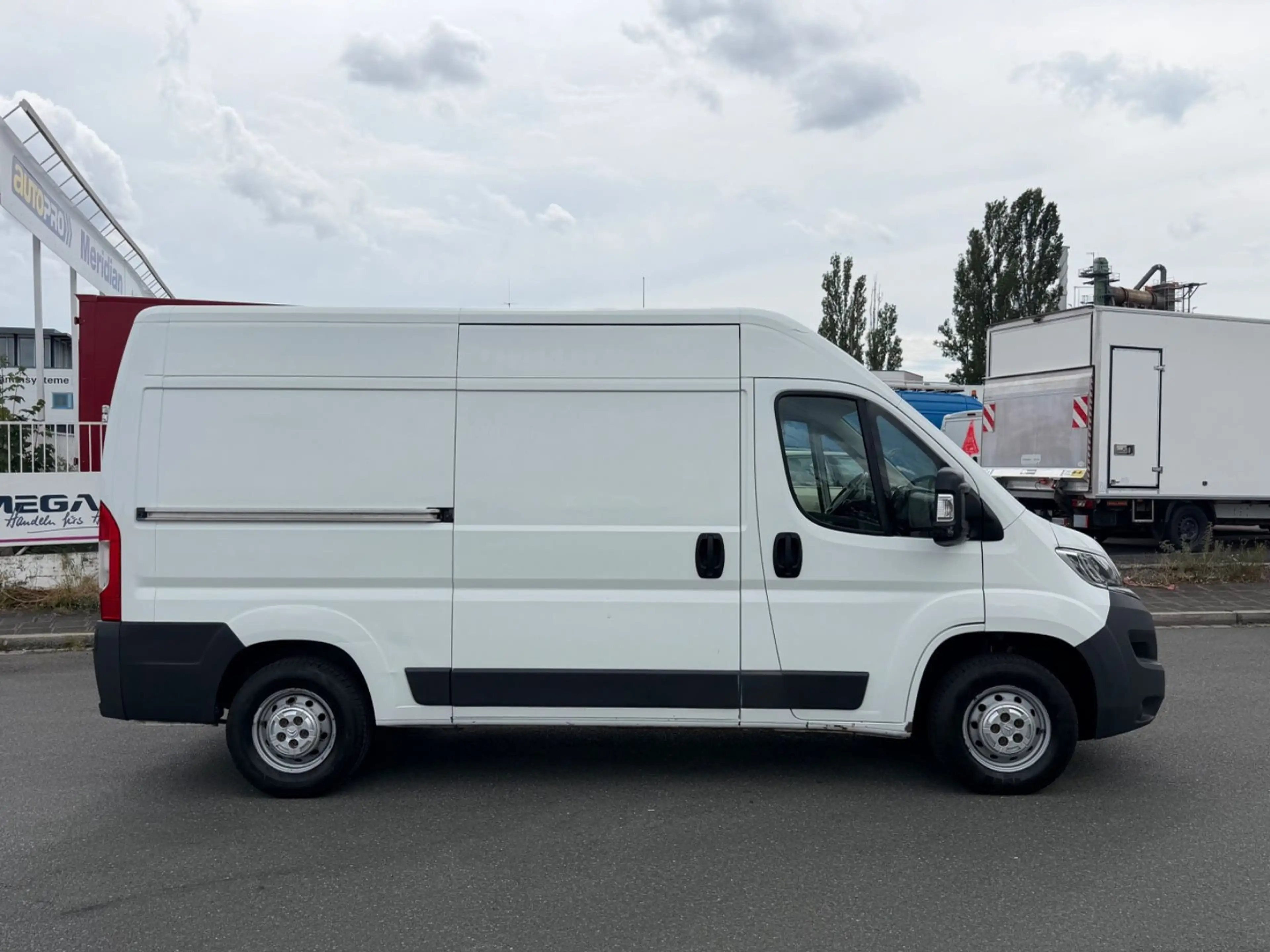 Citroen Jumper L2H2 HDi 130 Navi TÜV/HU Neu — photo 4