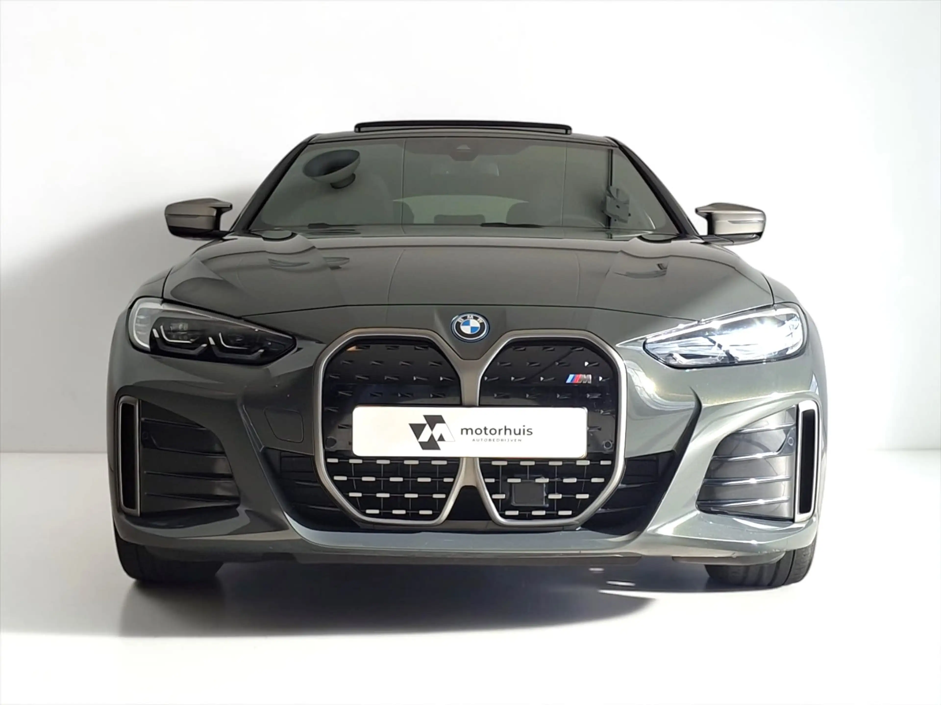 BMW i4 M50 84 kWh Dravitgrau SOH 95.8% PANO LED CAMERA CA — photo 13