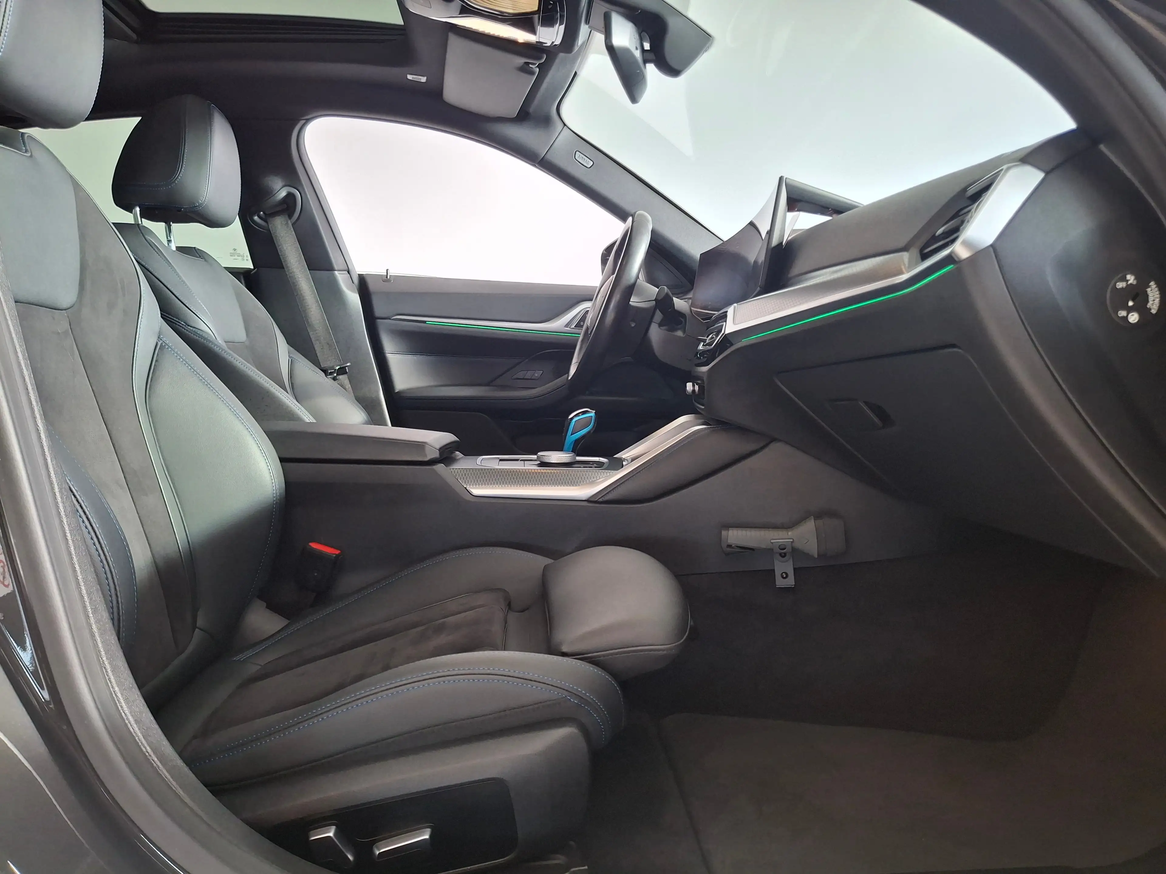 BMW i4 M50 84 kWh Dravitgrau SOH 95.8% PANO LED CAMERA CA — photo 7