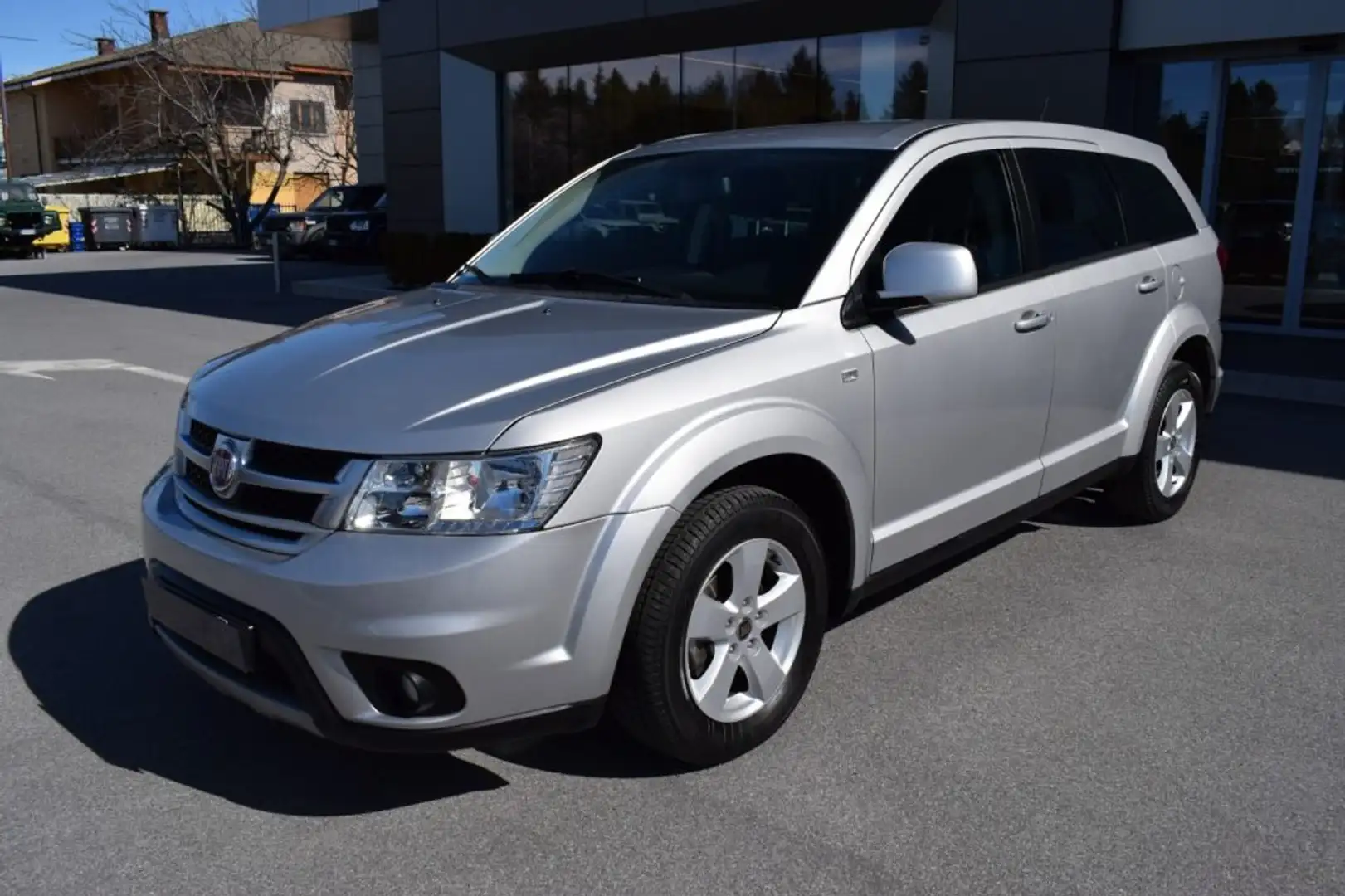 Fiat Freemont 2.0 Multijet 140 CV N1 AUTOCARRO NETTO IVA Zilver - 1