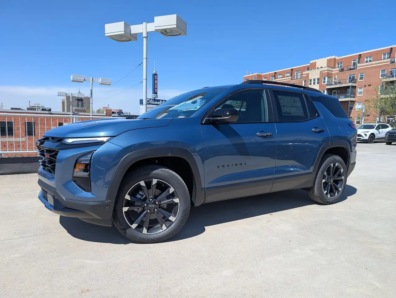 Chevrolet Equinox снимка Chevrolet Equinox
