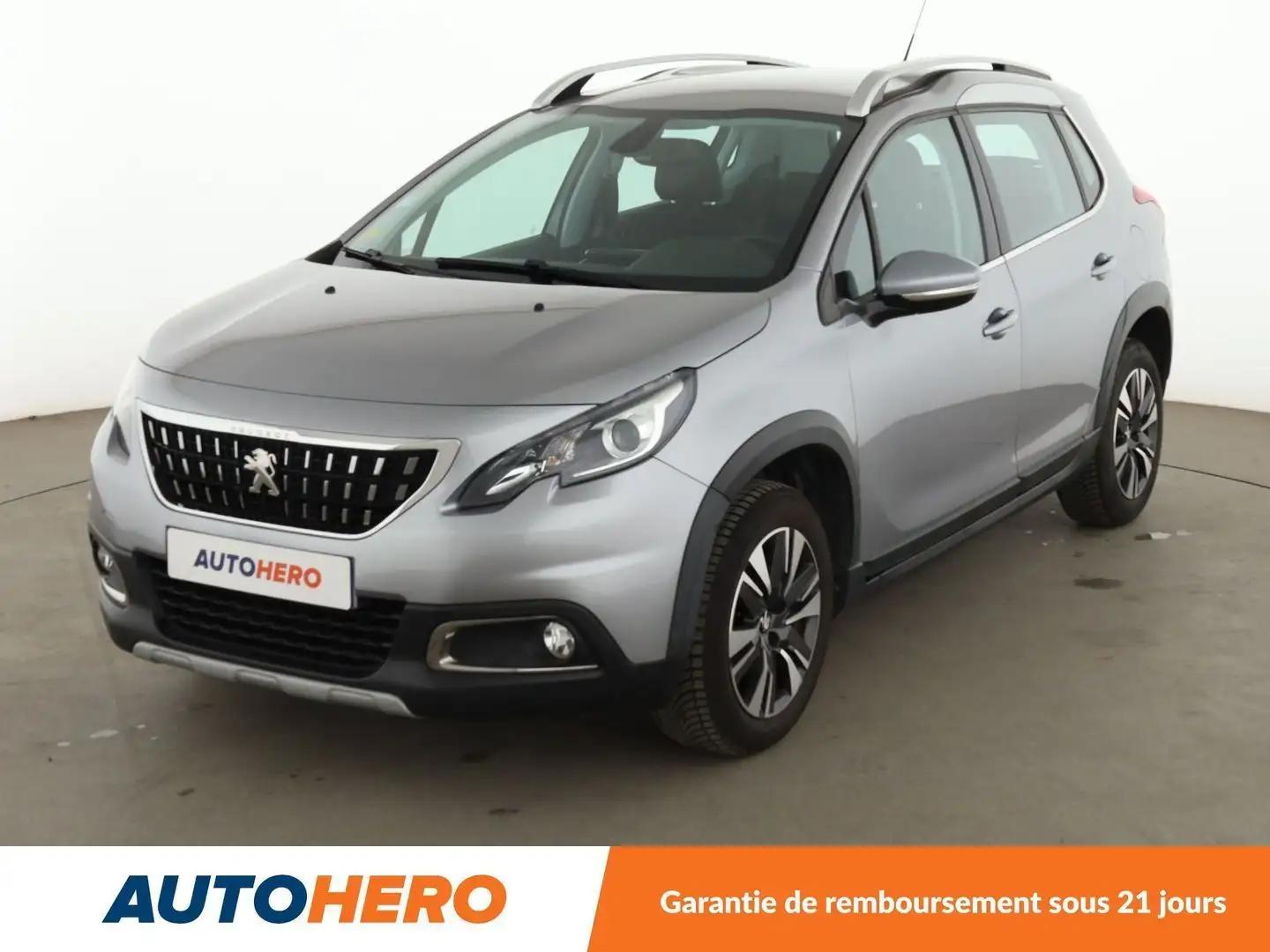 Peugeot 2008 1.6 Blue-HDi Allure Gris - 1