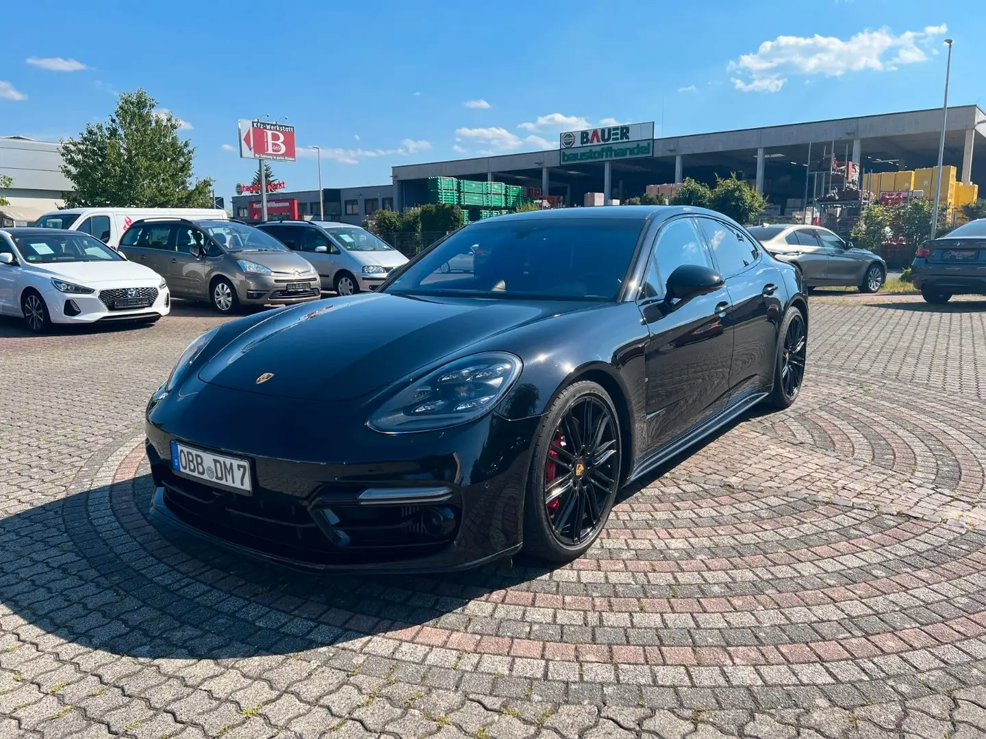 Porsche Panamera Turbo Schwarz - 1