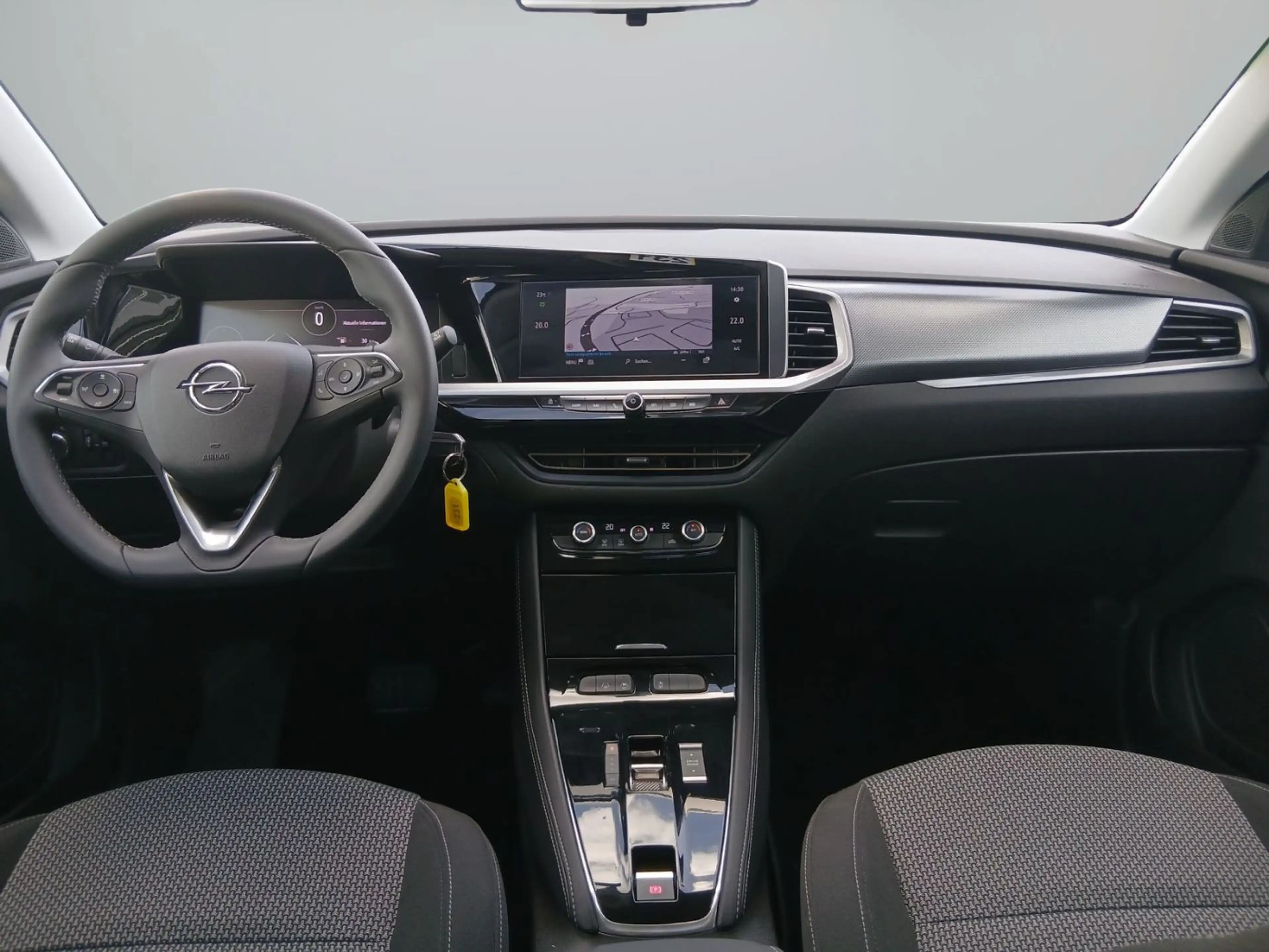 Opel Grandland 1.2 Turbo ENJOY LED+LM+Einparkassistent — photo 15