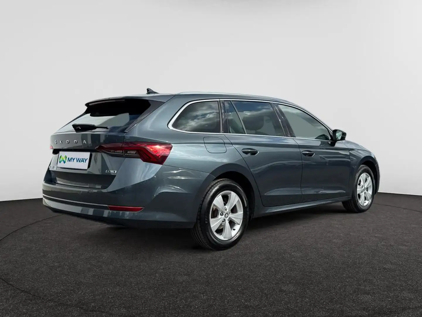 Skoda Octavia Octavia Combi Clever 1,0 TSI m-HEV 81 kW 7-speed a Grijs - 2