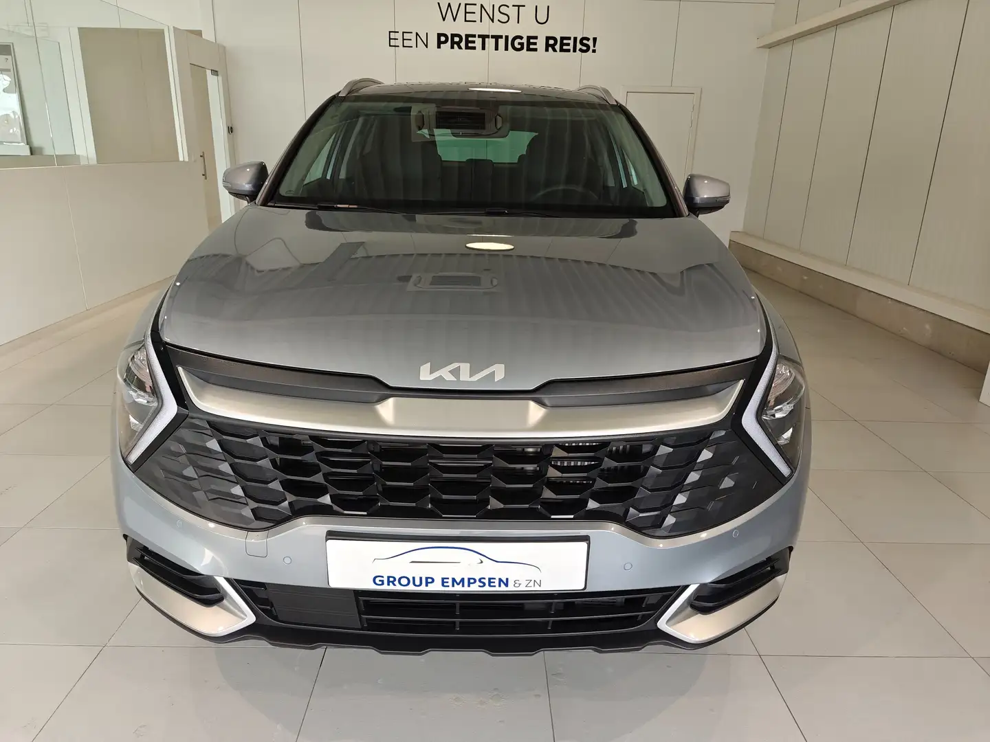 Kia Sportage 1.6 T-GDi HEV Pulse Plateado - 2