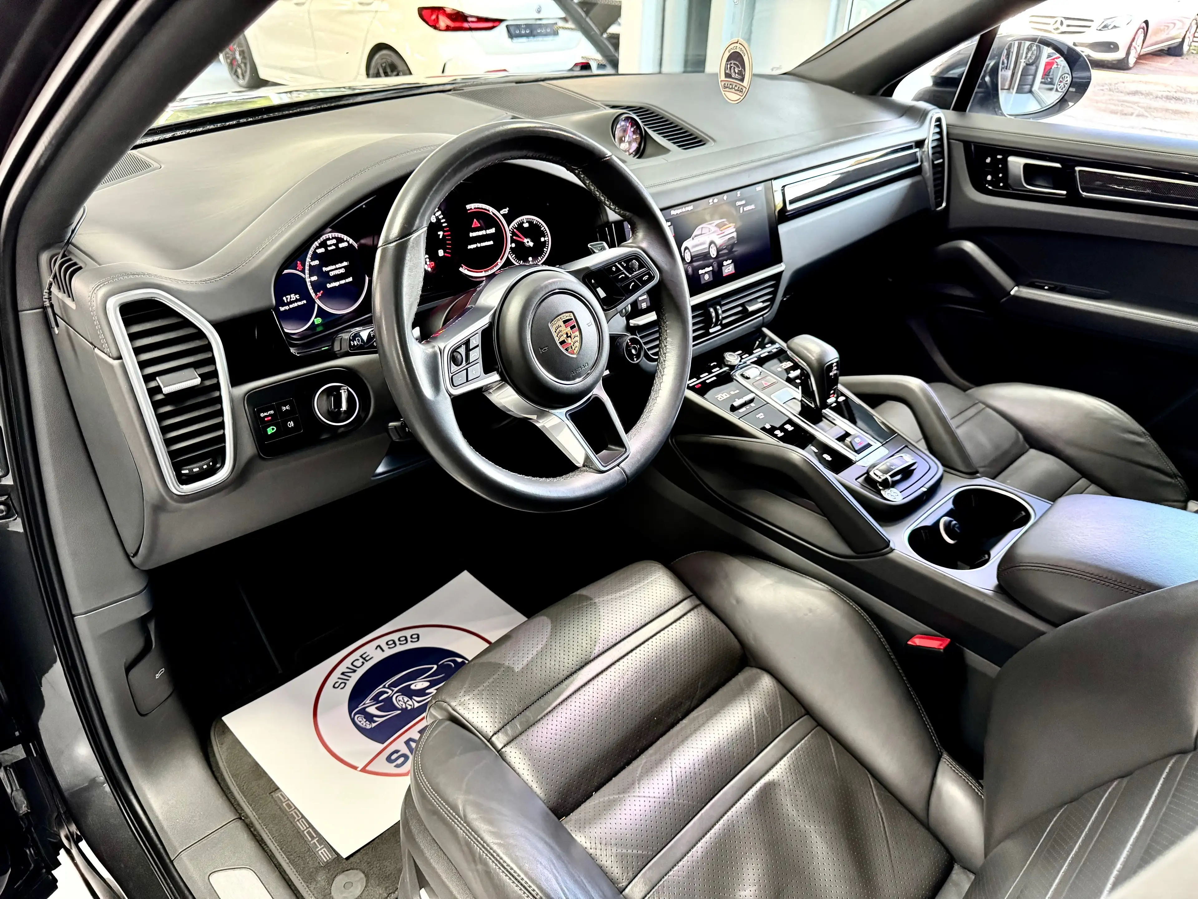 Porsche Cayenne Coupé - 3.0 Turbo V6 340cv Tiptronic S - FULL OPTIONS — photo 8
