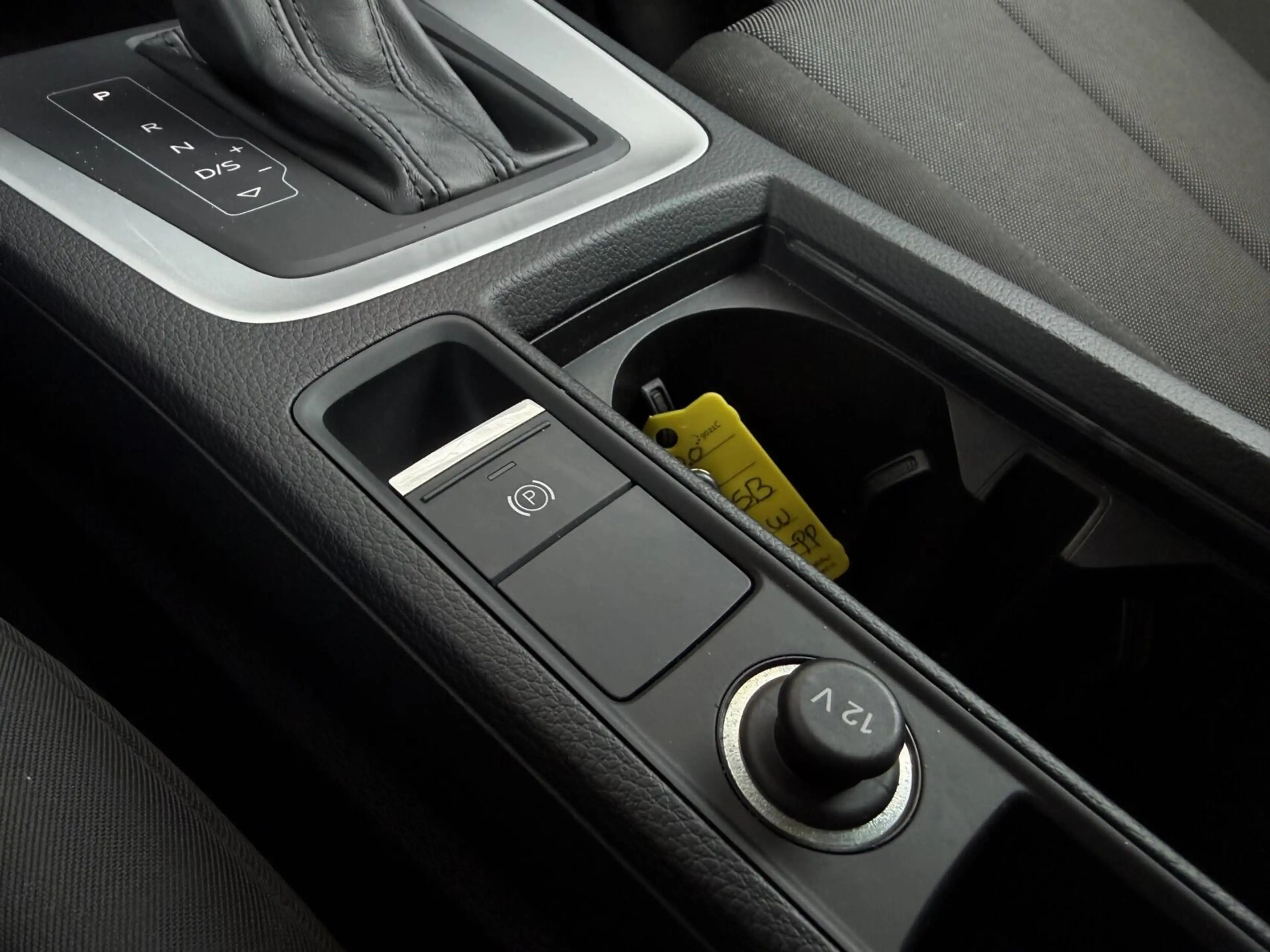Audi Q3 Sportback 35 TFSI S edition | Panorama Dak | Keyle — photo 18
