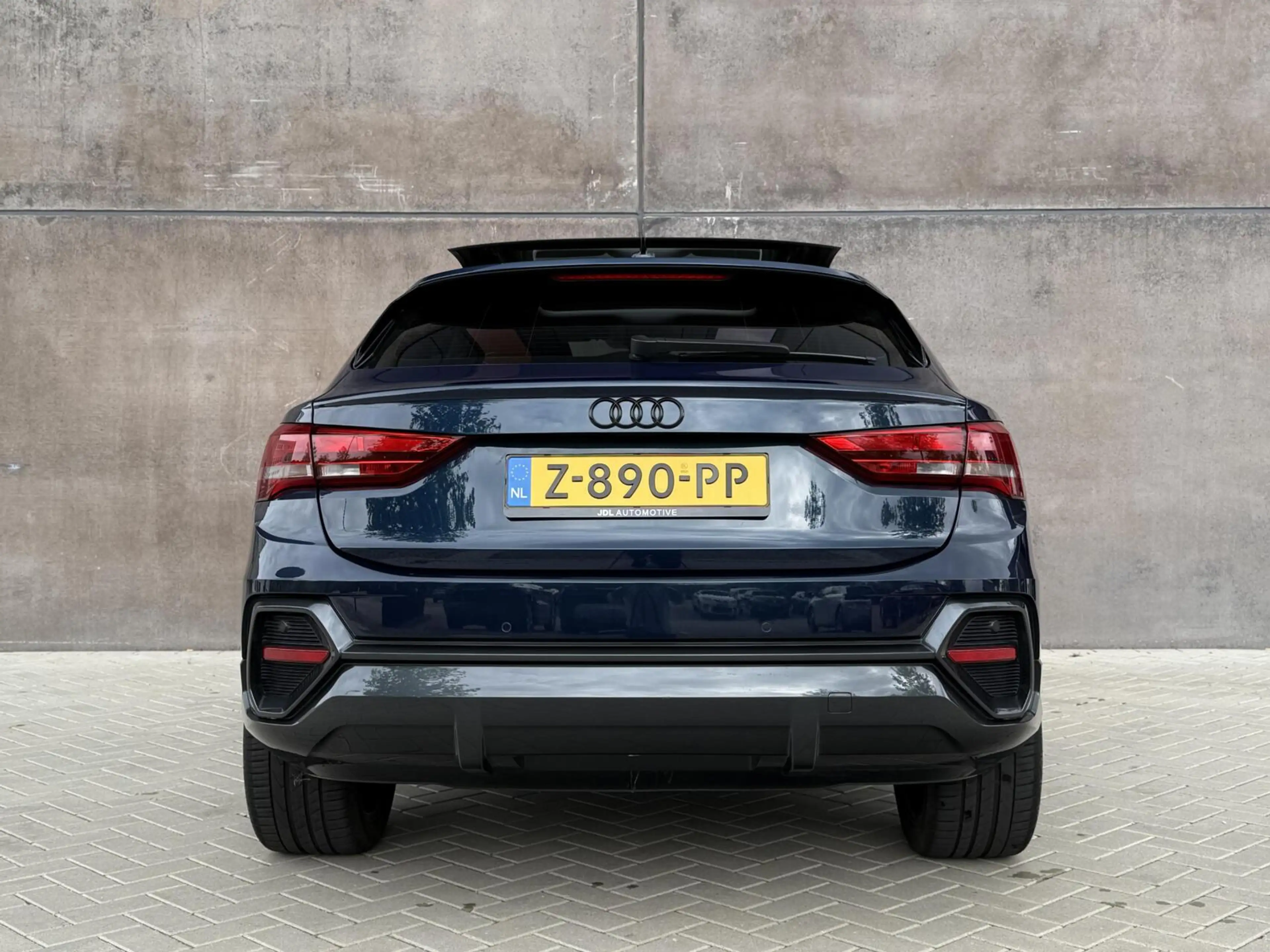 Audi Q3 Sportback 35 TFSI S edition | Panorama Dak | Keyle — photo 16