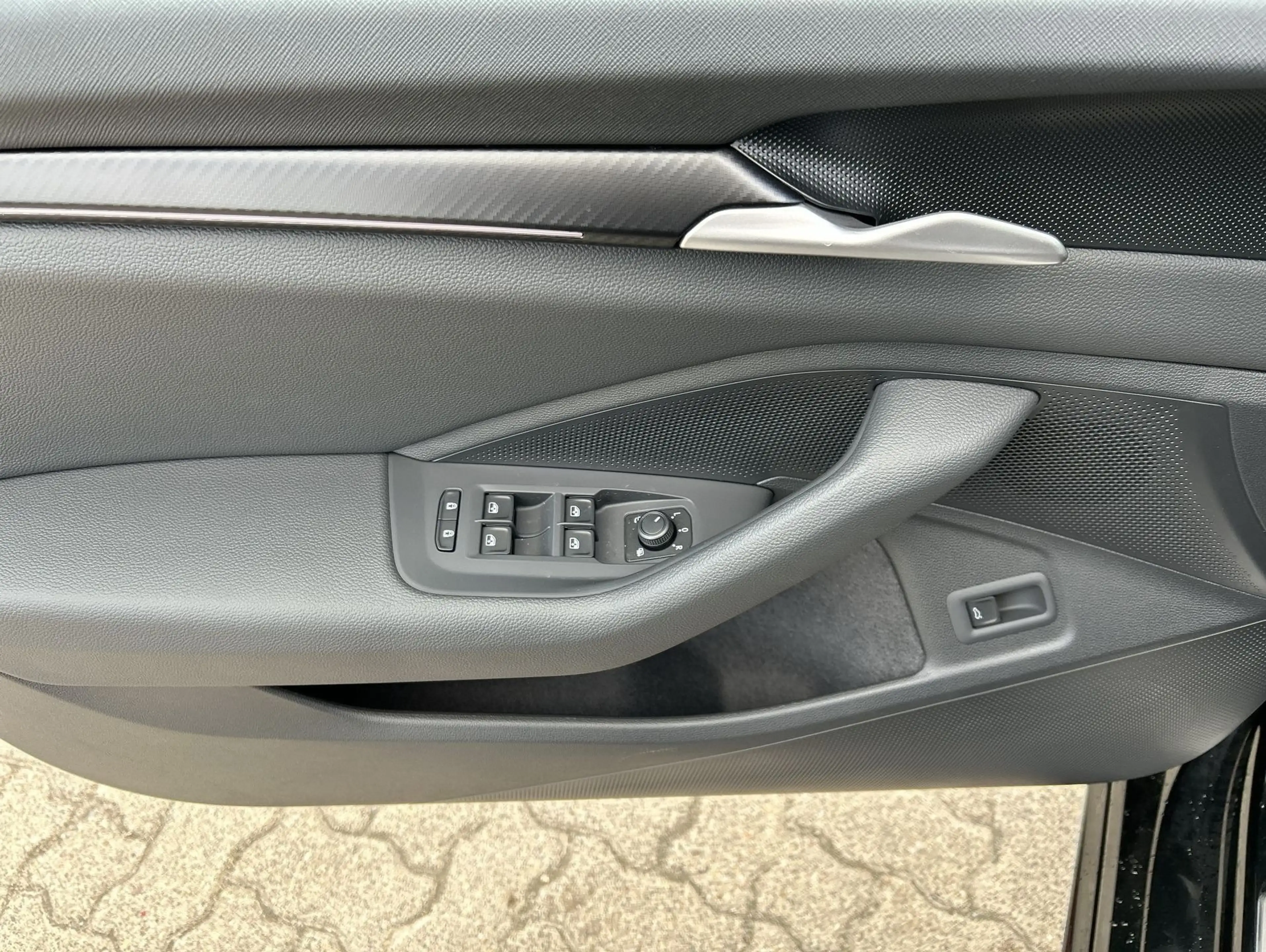 Skoda Superb Combi 2.0 TDI 4x4 W Sportline 4x4 CarPlay — photo 14