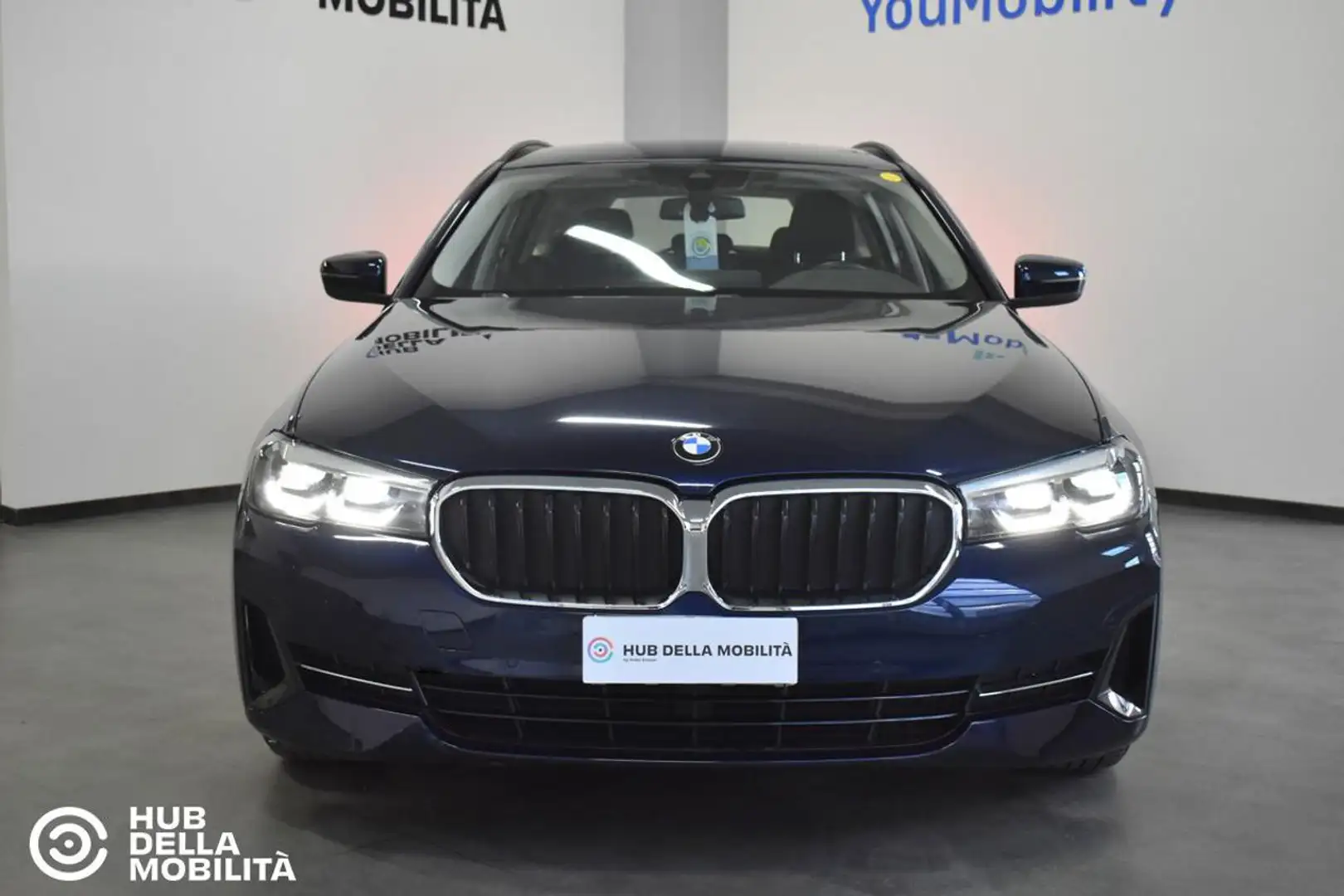 BMW 520 d 48V Touring Business Aut. Blau - 1