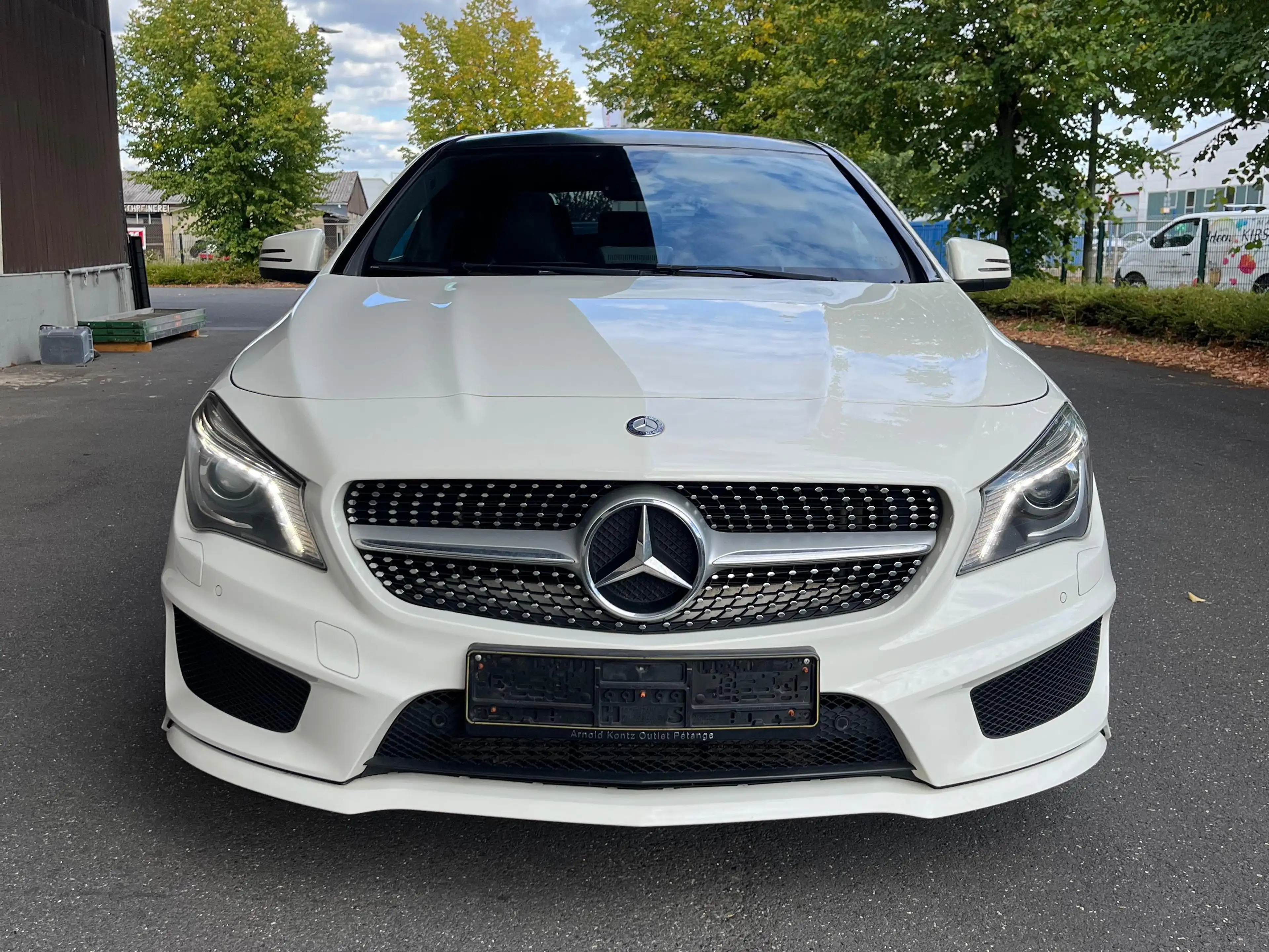 Mercedes-Benz CLA 200 CLA Shooting Brake 200 d AMG Line — photo 9