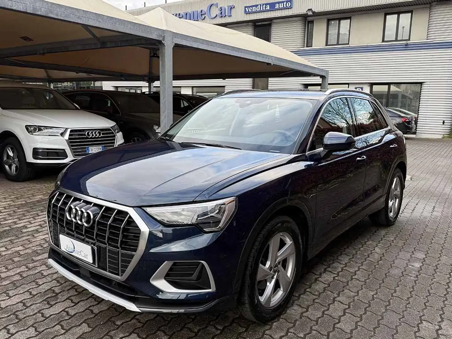 Audi Q3 35 1.5 tfsi Business Advanced s-tronic IVA ESPOSTA Blu/Azzurro - 1