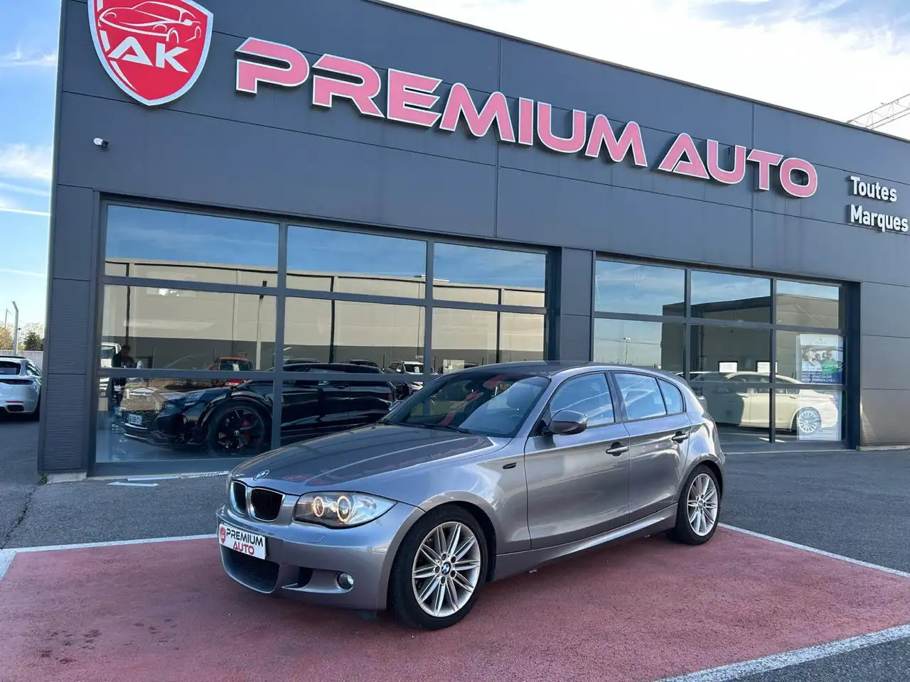 BMW 118