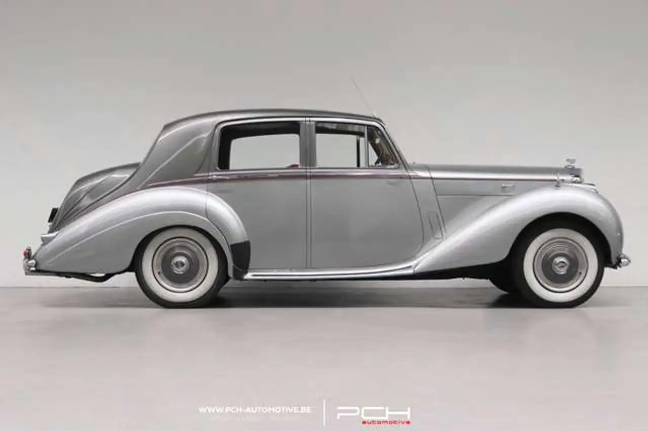 Bentley Type R Saloon, foto 4