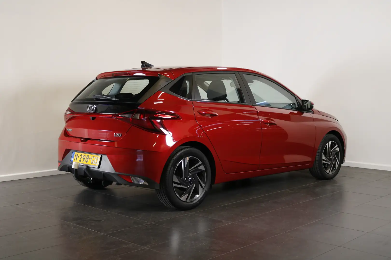 Hyundai i20 1.2 MPI Comfort | Trekhaak | Dealer onderhouden | Rot - 2