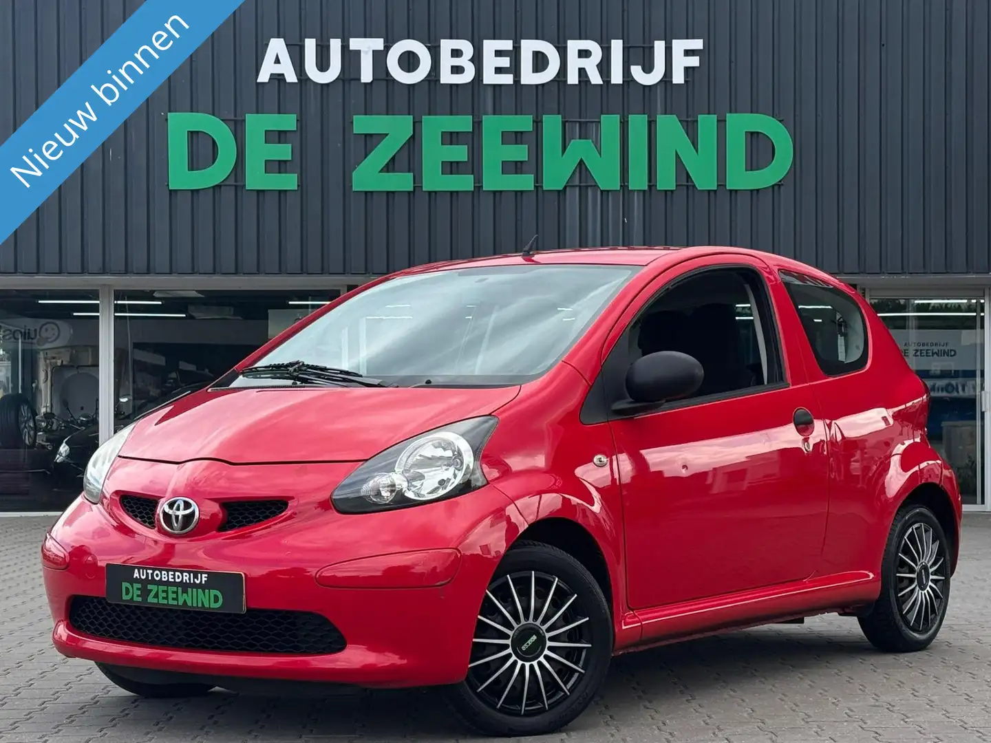 Toyota Aygo 1.0-12V|3D|Rood|Nieuw APK Rood - 1