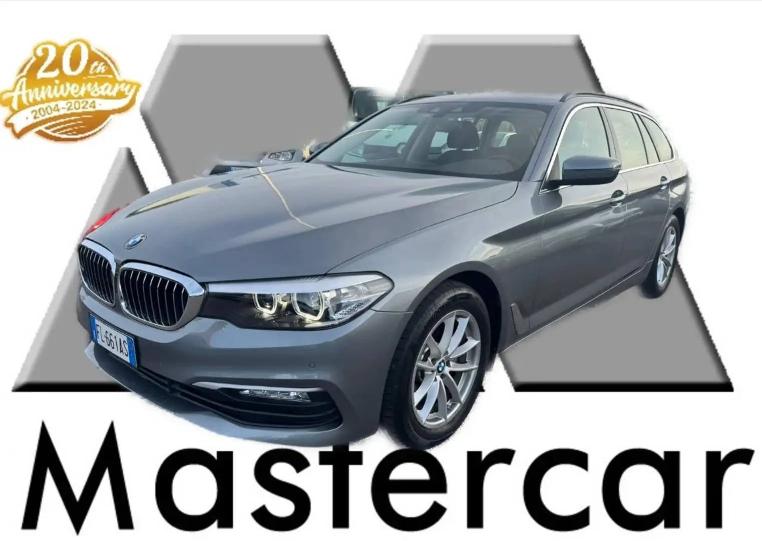 BMW 520 520d Touring xdrive Business auto S TG : FL661AS Grey - 1