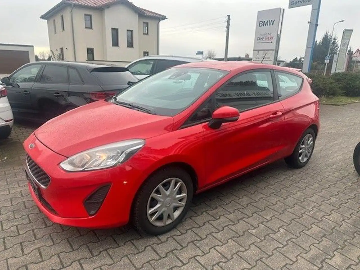 Ford Fiesta Trend Roşu - 1