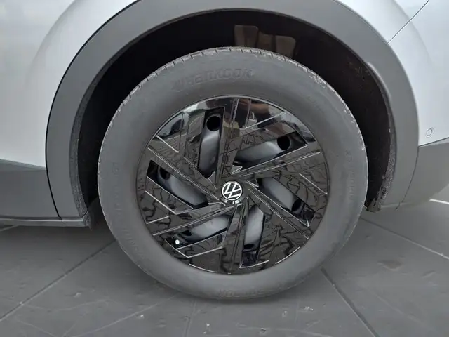 Volkswagen Id.4 view 15