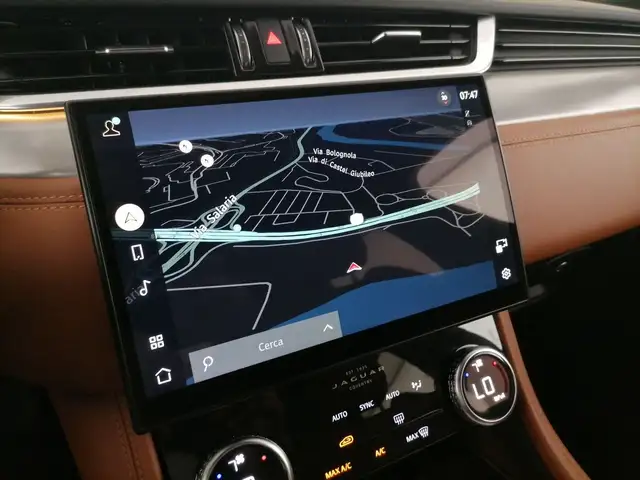 Jaguar F-Pace view 23