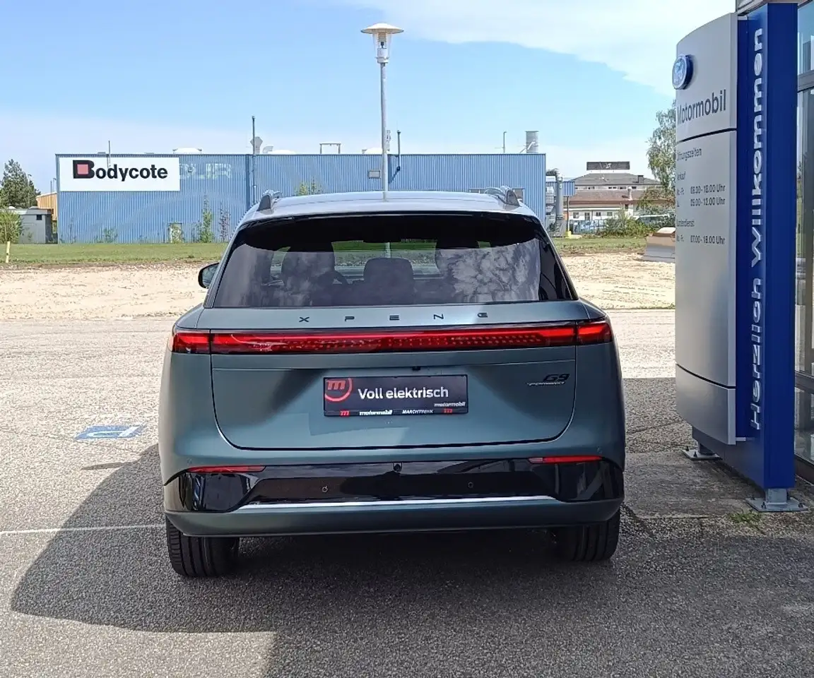 XPENG G9