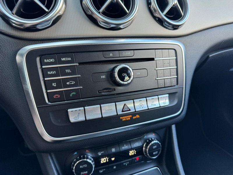 Mercedes-Benz GLA 180 Business Solution AMG Upgrade Edition | Camera | X — photo 15