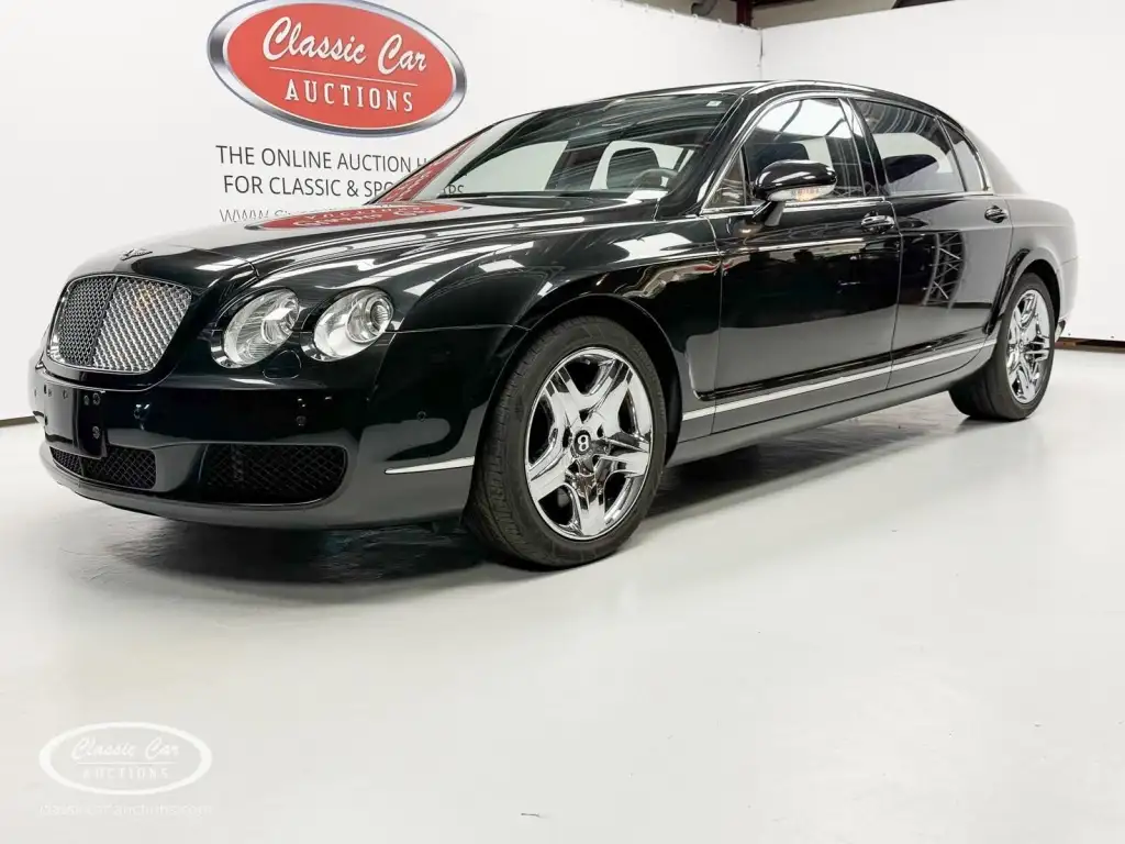 Bentley Flying Spur 2005 из Европы — купить под ключ