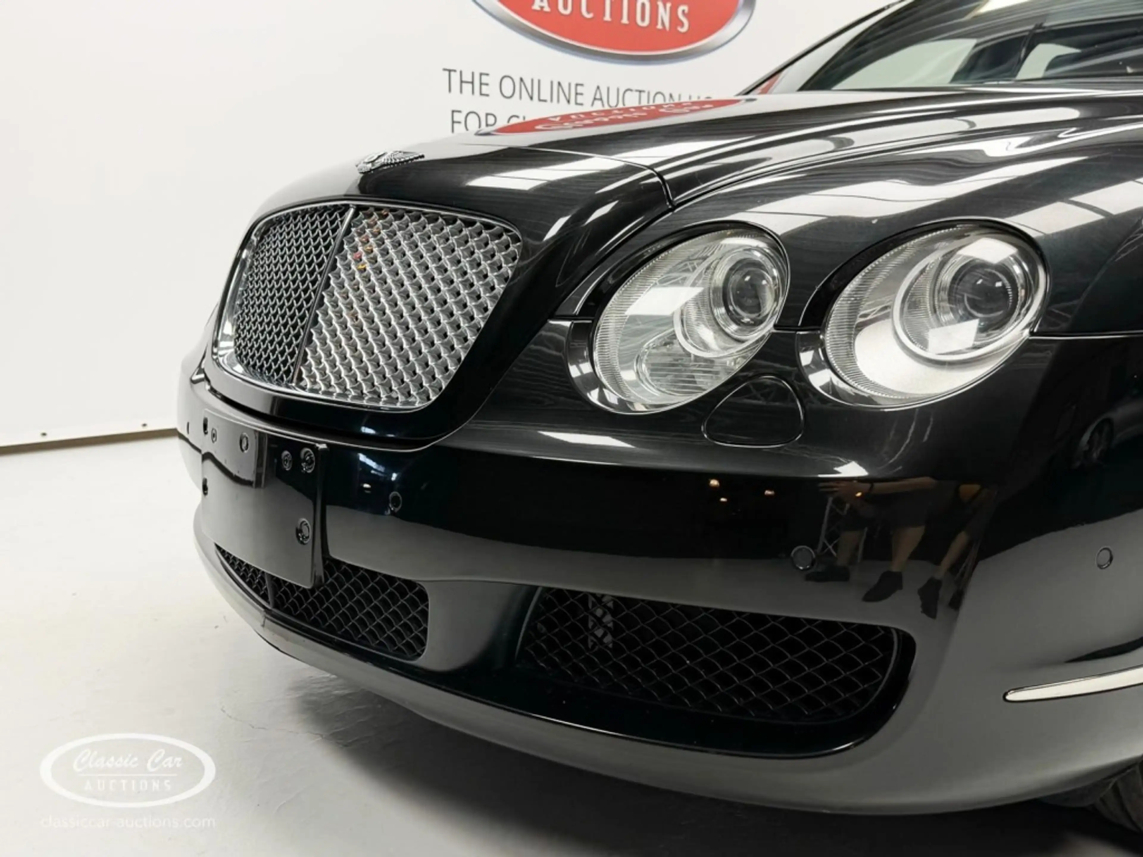 Bentley Flying Spur - ONLINE AUCTION — photo 7