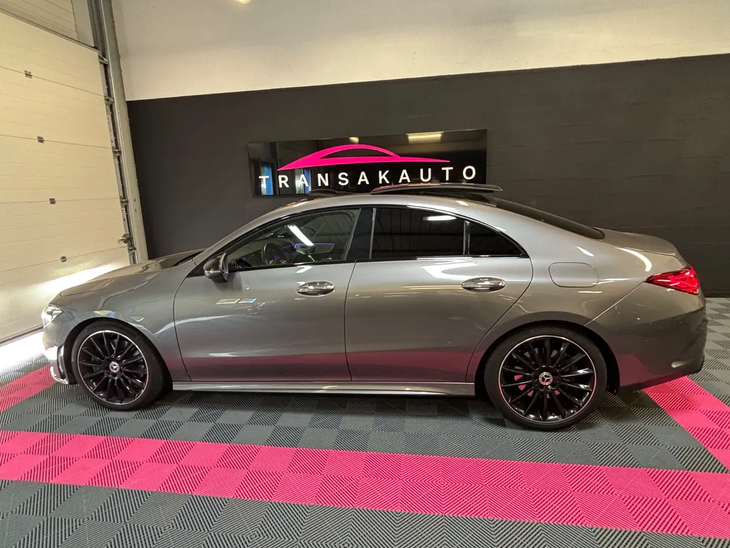 Mercedes-Benz Fascination bijela - 2