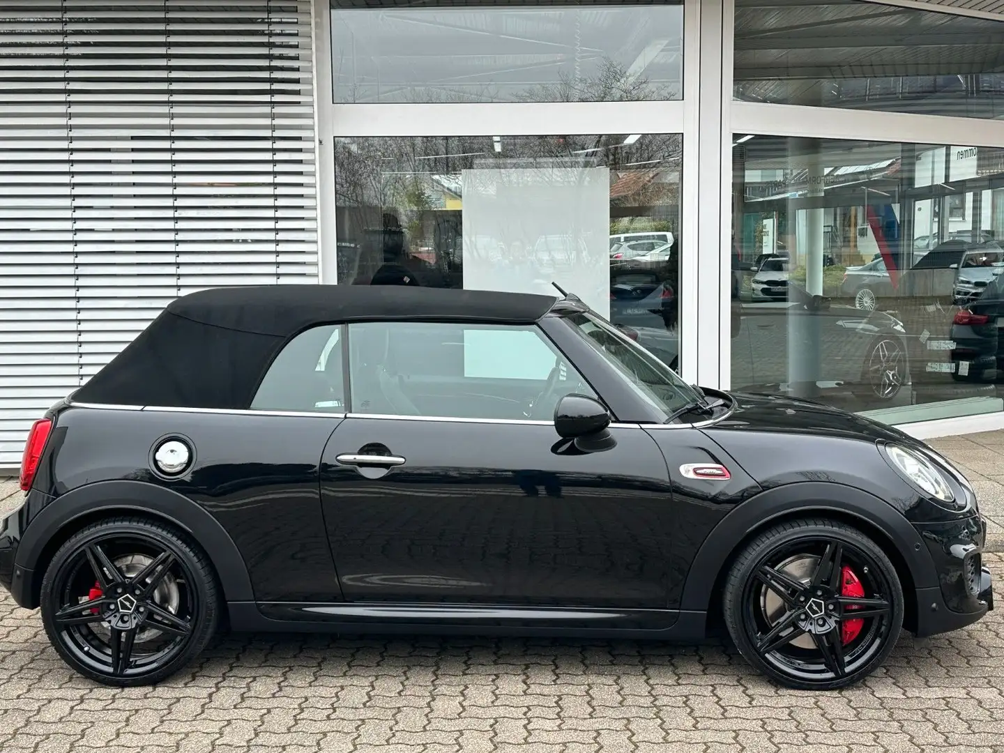 MINI John Cooper Works Cabrio +Hifi h/k +Navi +HUD +A Noir - 2