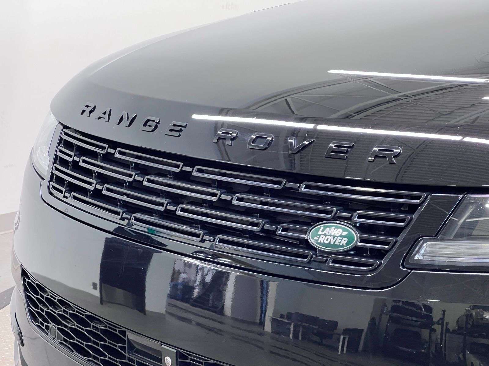 2024 Land Rover Range Rover Sport P400 DYNAMIC SE | TWO SETS OF TIRES | LOW KMS thumb 12