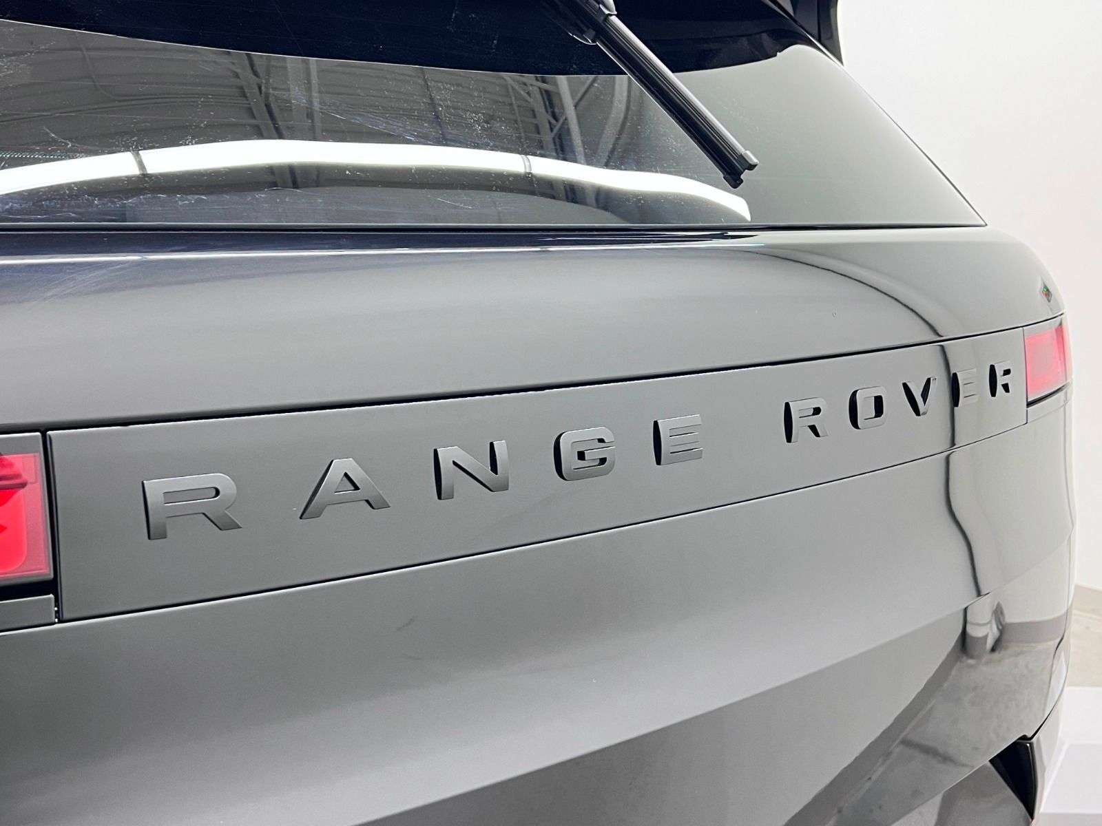 2024 Land Rover Range Rover Sport P400 DYNAMIC SE | TWO SETS OF TIRES | LOW KMS thumb 13