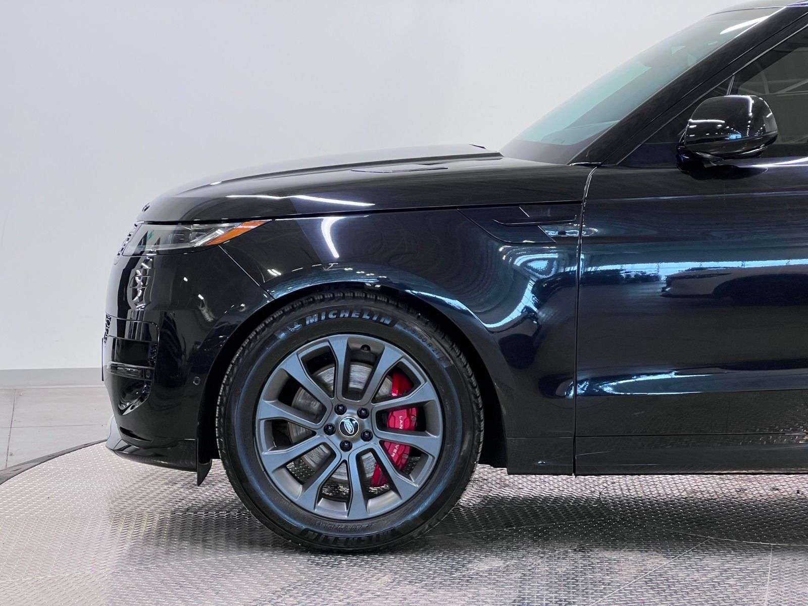 2024 Land Rover Range Rover Sport P400 DYNAMIC SE | TWO SETS OF TIRES | LOW KMS thumb 11
