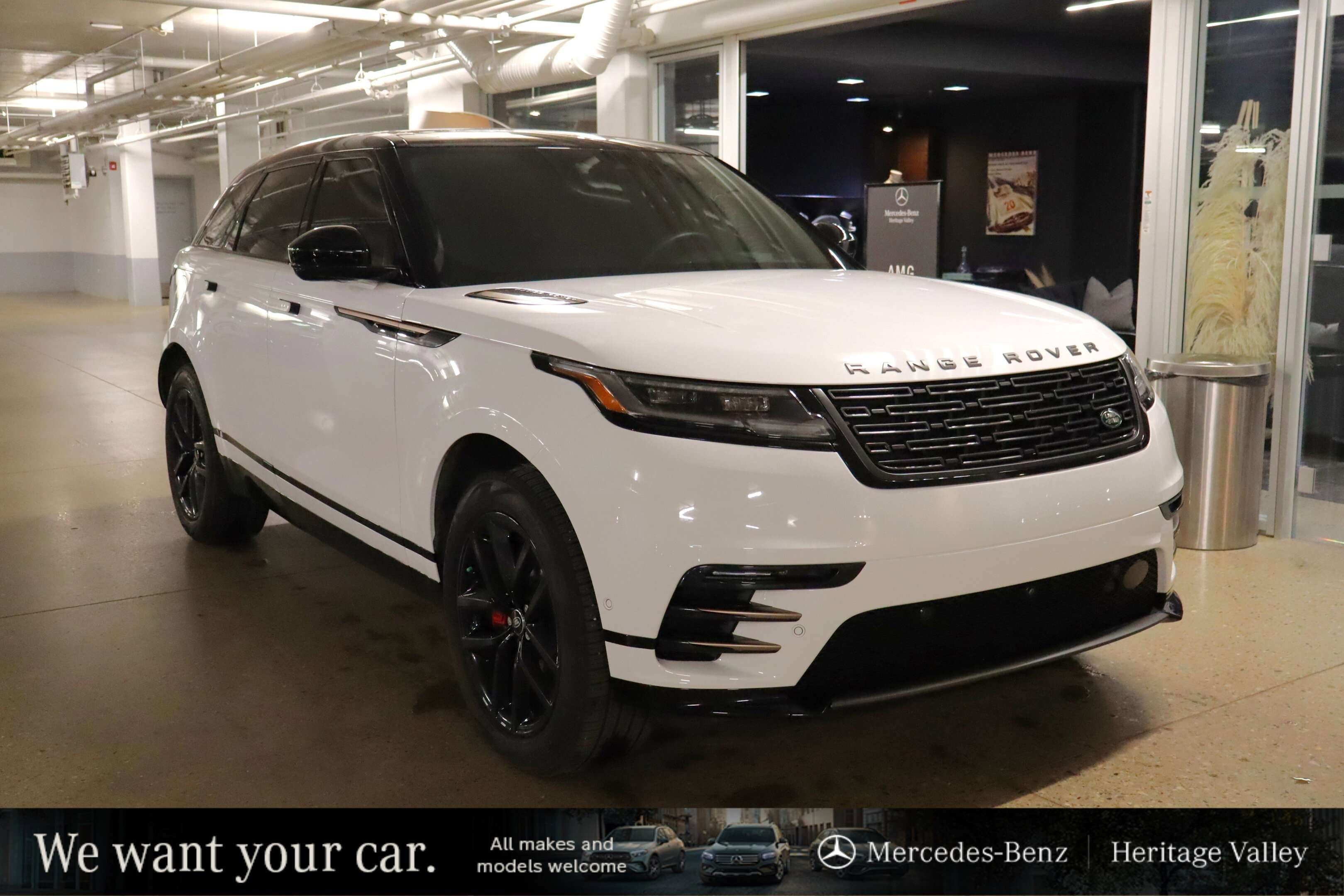 2025 Land Rover Range Rover Velar Dynamic SE | Heated & Cooled Seats | Pano Roof