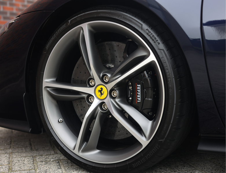 Ferrari 296 GTB 3.0 V6 | Blu America - Cuoio - Racing Seats — photo 5