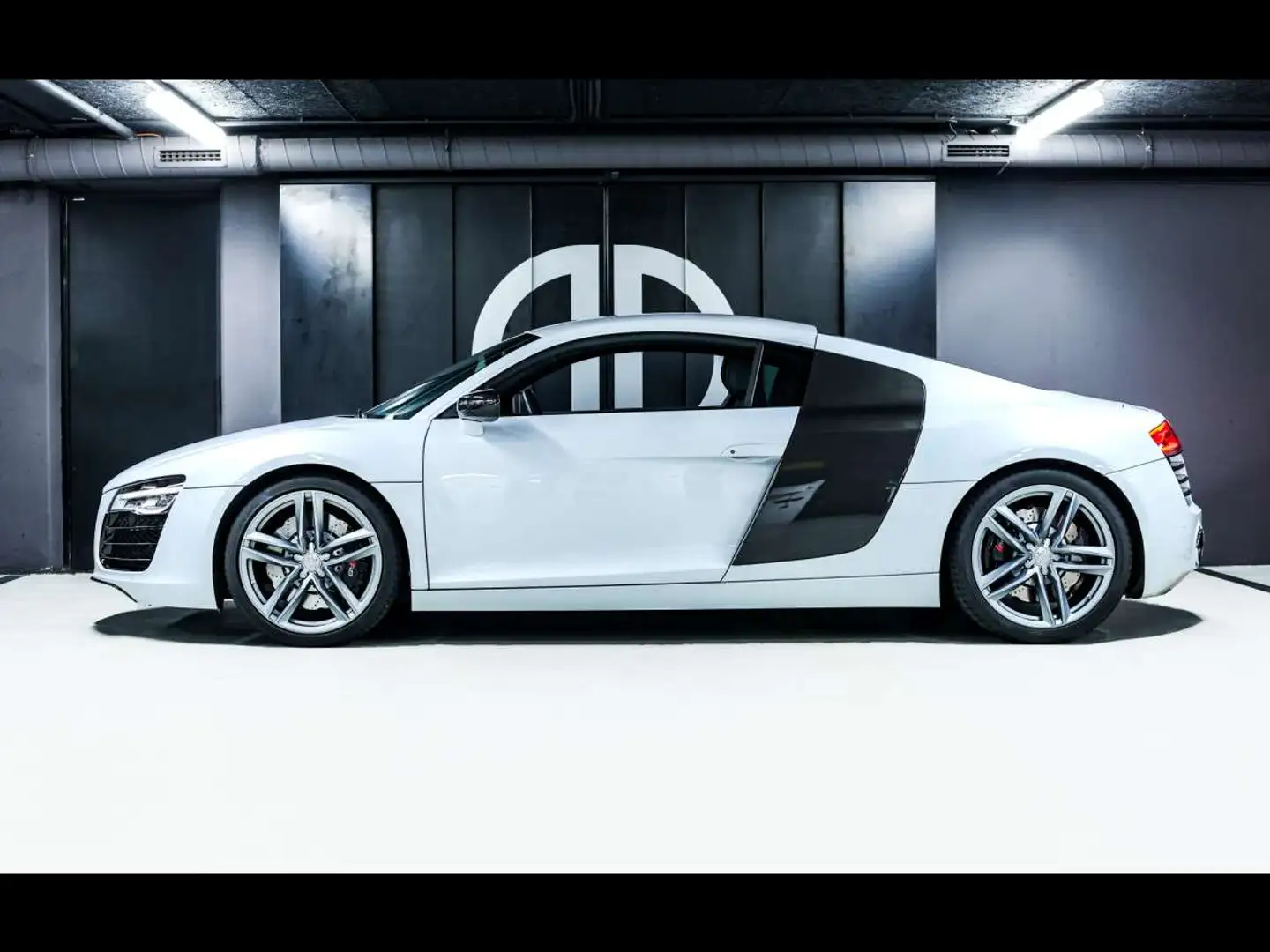 Audi R8 COUPE V8 4.2 FSI QUATTRO S-TRONICSUZUKAGRAUKAM Gris - 2