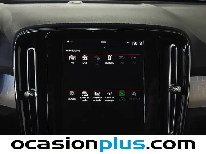 Volvo XC40 2021, foto 8